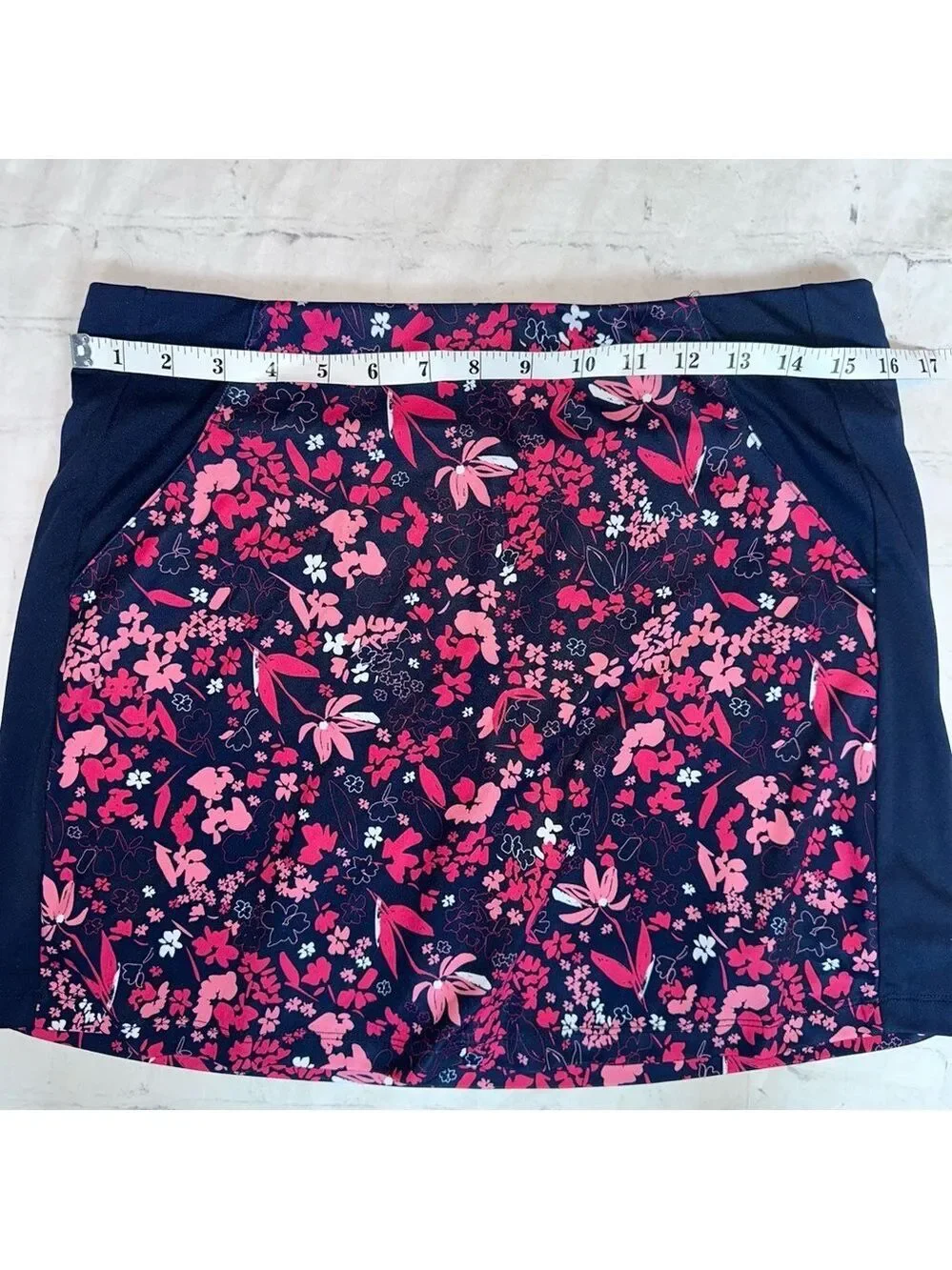 NWOT Women’s Medium Callaway Golf Skort Navy Blue Pink Floral